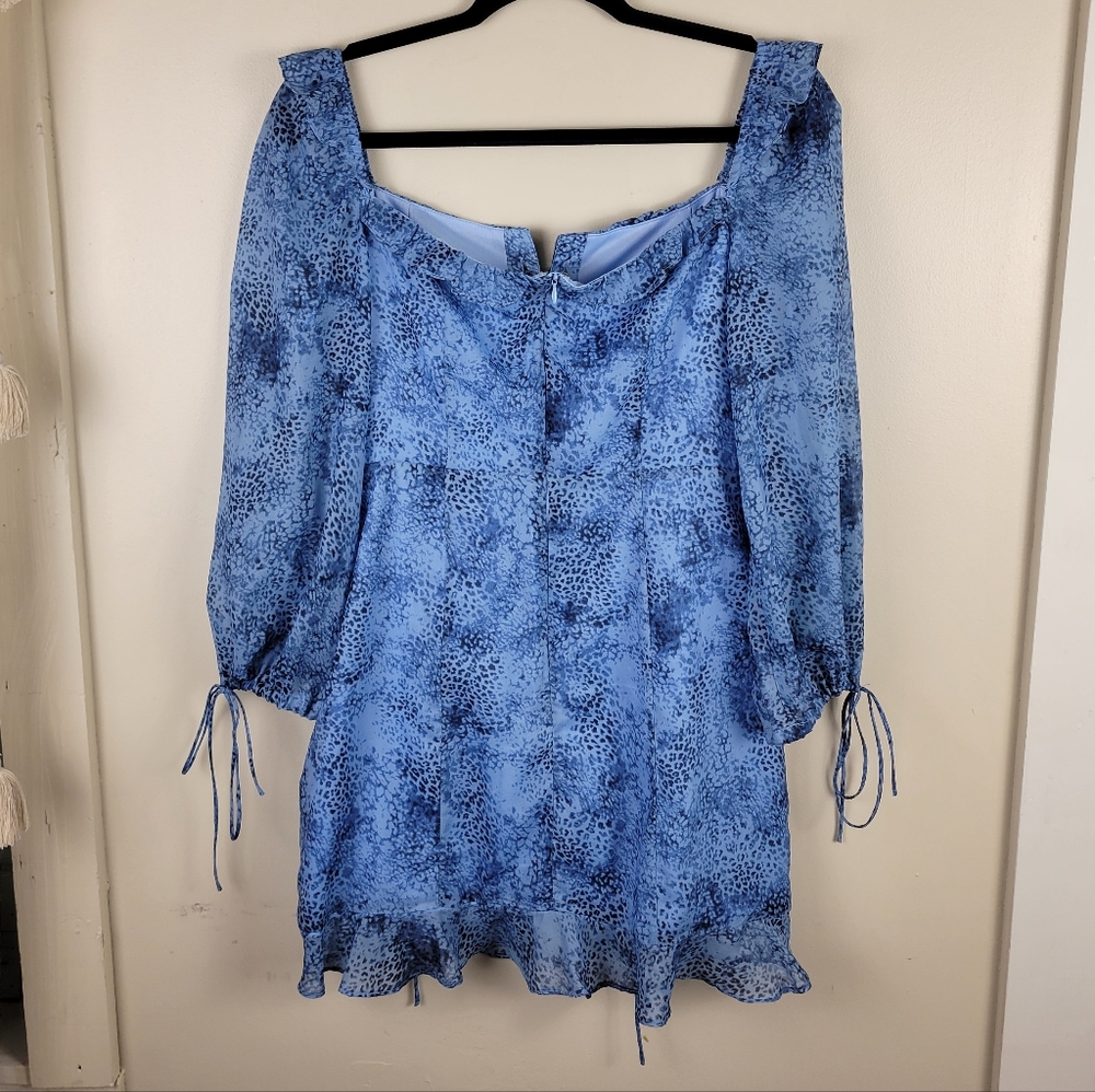 Lioness Feng Shui Print Lace Front Cinched Long Sleeve Blue Mini Dress - Picture 8 of 16